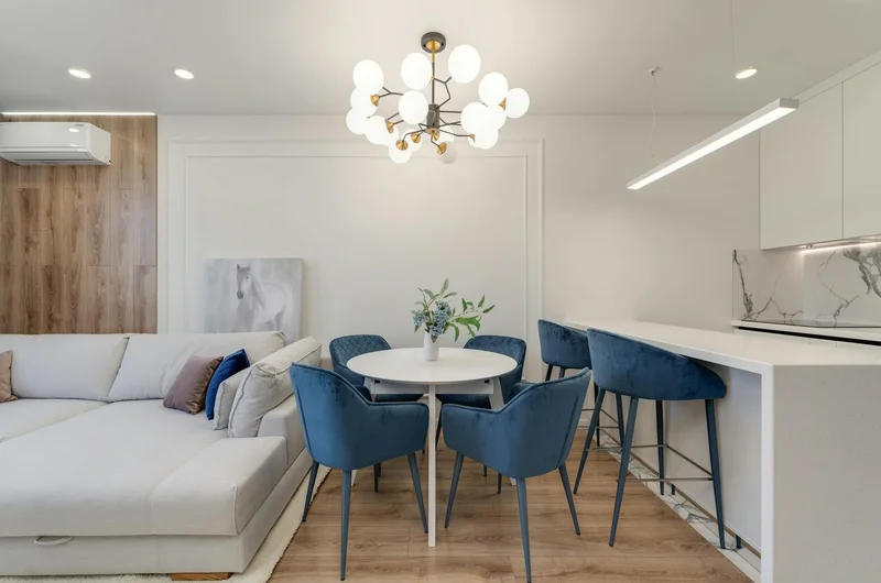 pexels-max-vakhtbovycn-11701121